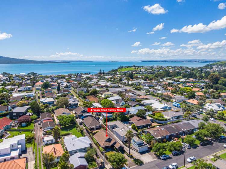 4/4 Fraser Road Narrow Neck_21