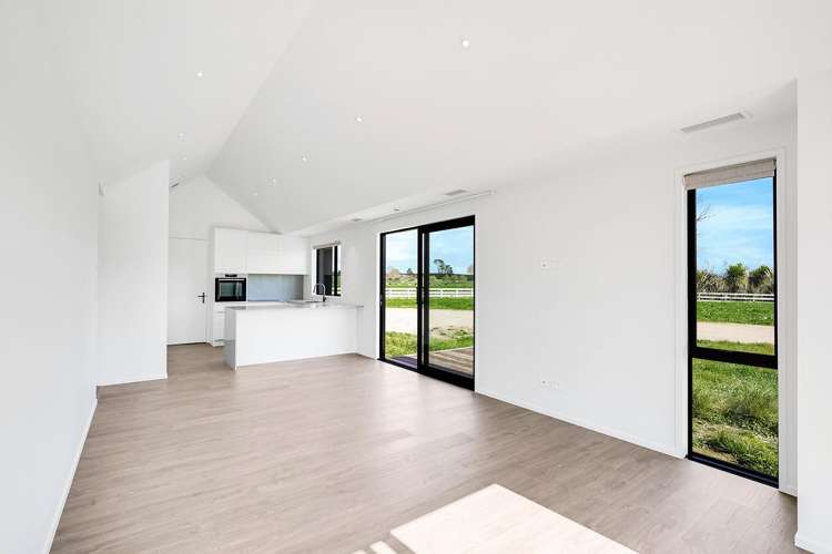 179 Webster Road 1103_1
