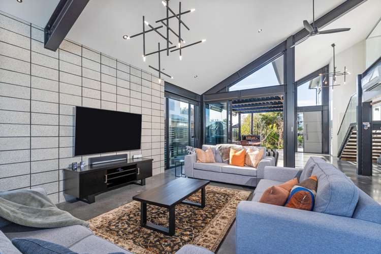 112 Ti Kouka Crescent Matarangi_8