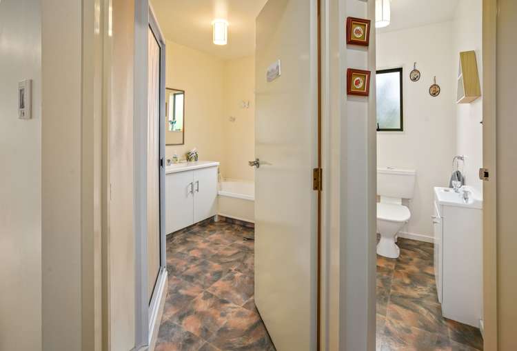 68 Kingsford Drive Stoke_24