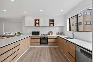 4/271 Ormiston Road_1