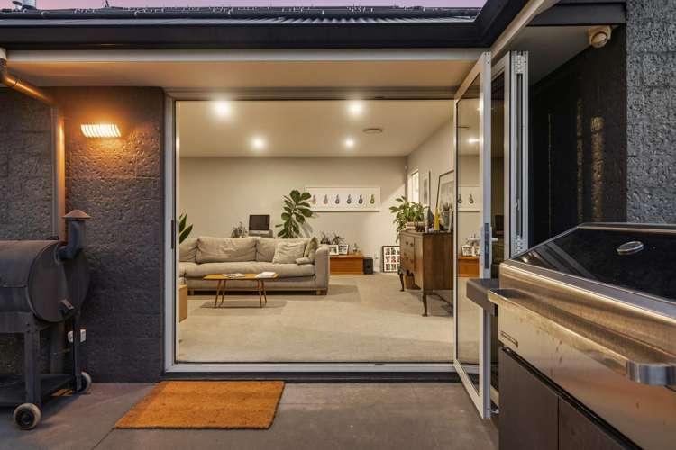 42 Phillips Drive Pyes Pa_18