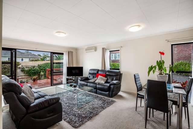 2/31 Arawa Street New Lynn_3