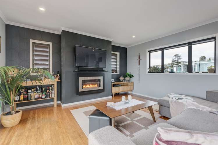 16 Fantail Crescent Maraetai_5