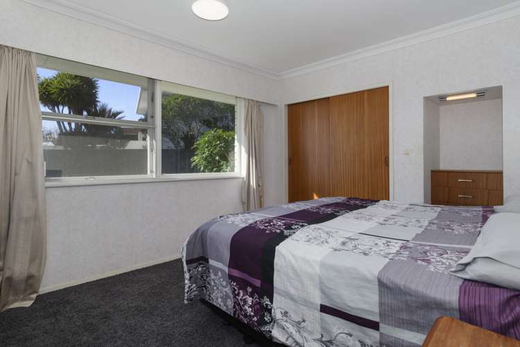 40 Eaton Crescent Matua_9