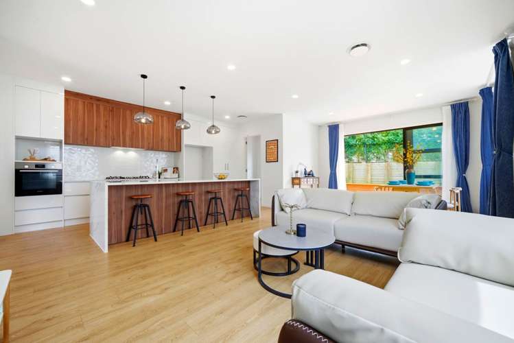 17 St Claire Road Silverdale_7