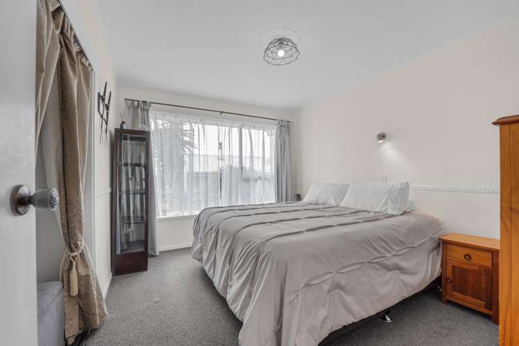 2/11 Heron Place Pakuranga Heights_10