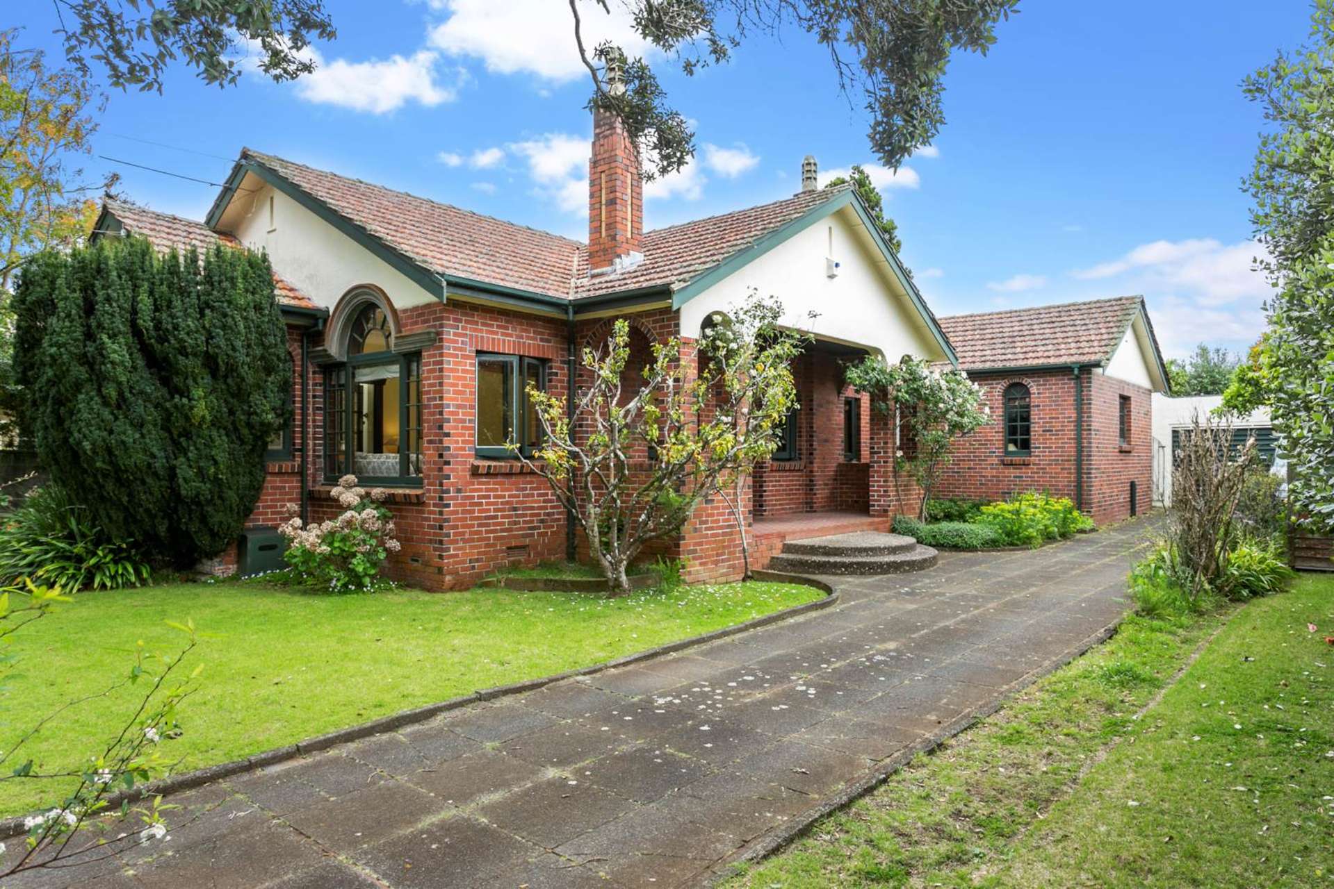 17 Fairholme Avenue Epsom_0