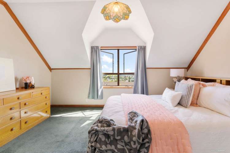 80 Highland Park Drive Highland Park_20