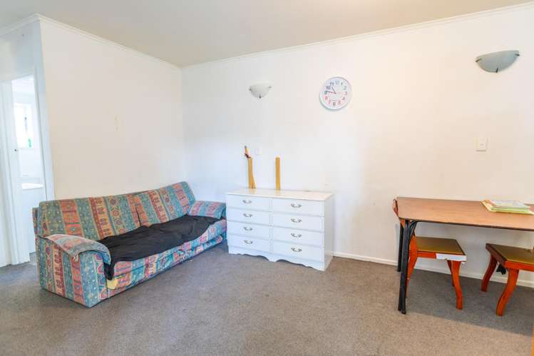 24 Eason Street Victoria_54