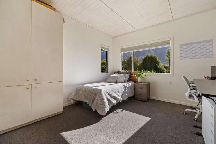 10 Birchdale Place Glenorchy_18