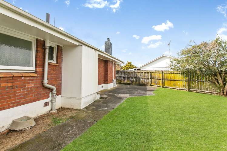 4 Clayton Road Manurewa_14