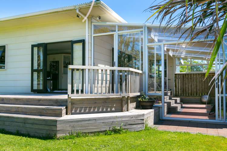 8 Harris Street Waitara_5