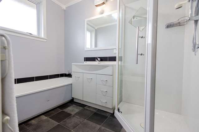 108 Gibson Quay Hokitika_2