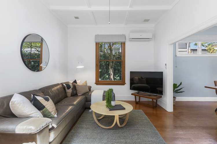 7 Kapai Road Devonport_16