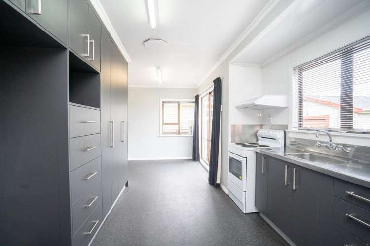 111 Rugby Street Awapuni_3