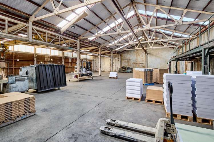 33 Montgomery Crescent Clouston Park_8