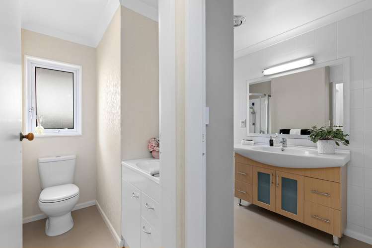 31b Wai-Iti Crescent Woburn_15