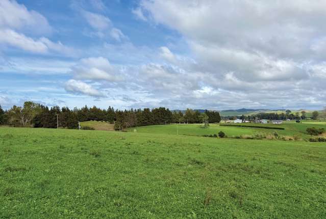 LUSH FERTILE LAND - 1.42HA