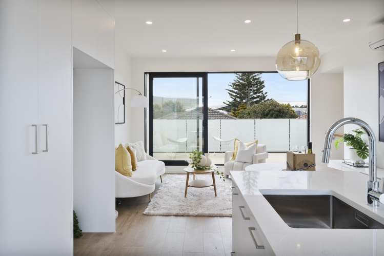 8/6 Shakespeare Road_5