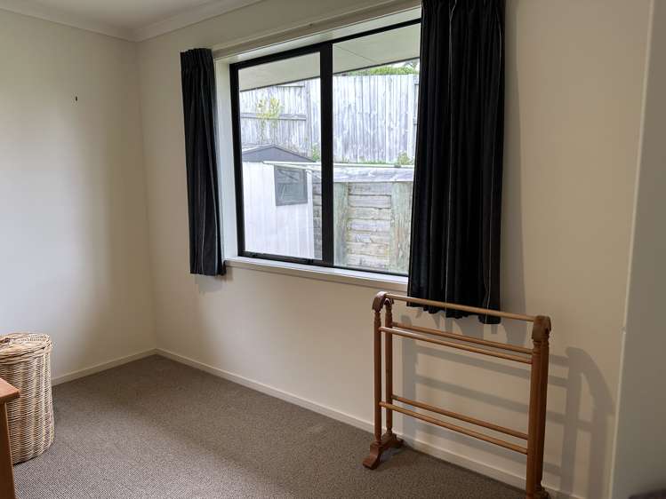 15 Kestrel Avenue Welcome Bay_9