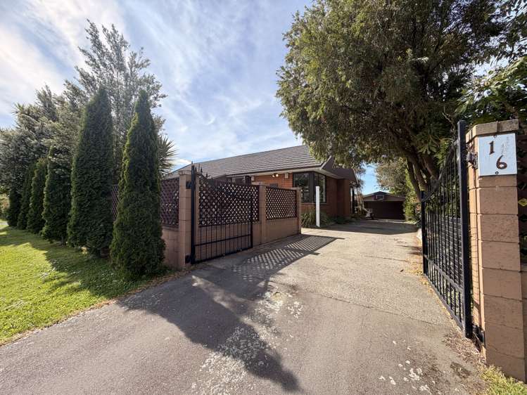 16 George Street Rolleston_0