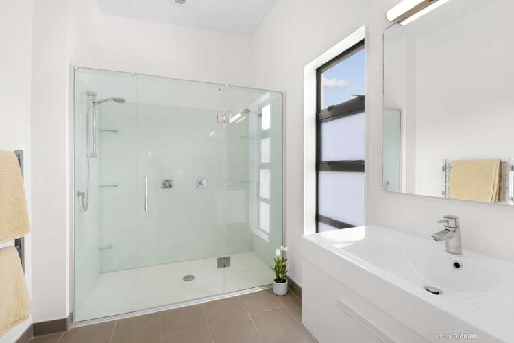 30 Jordan Street Owhiro Bay_10