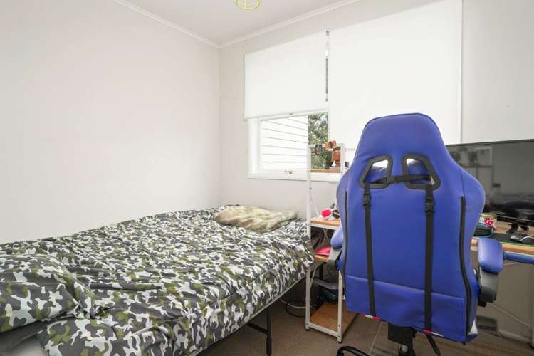 20b Coronation Street Belmont_12