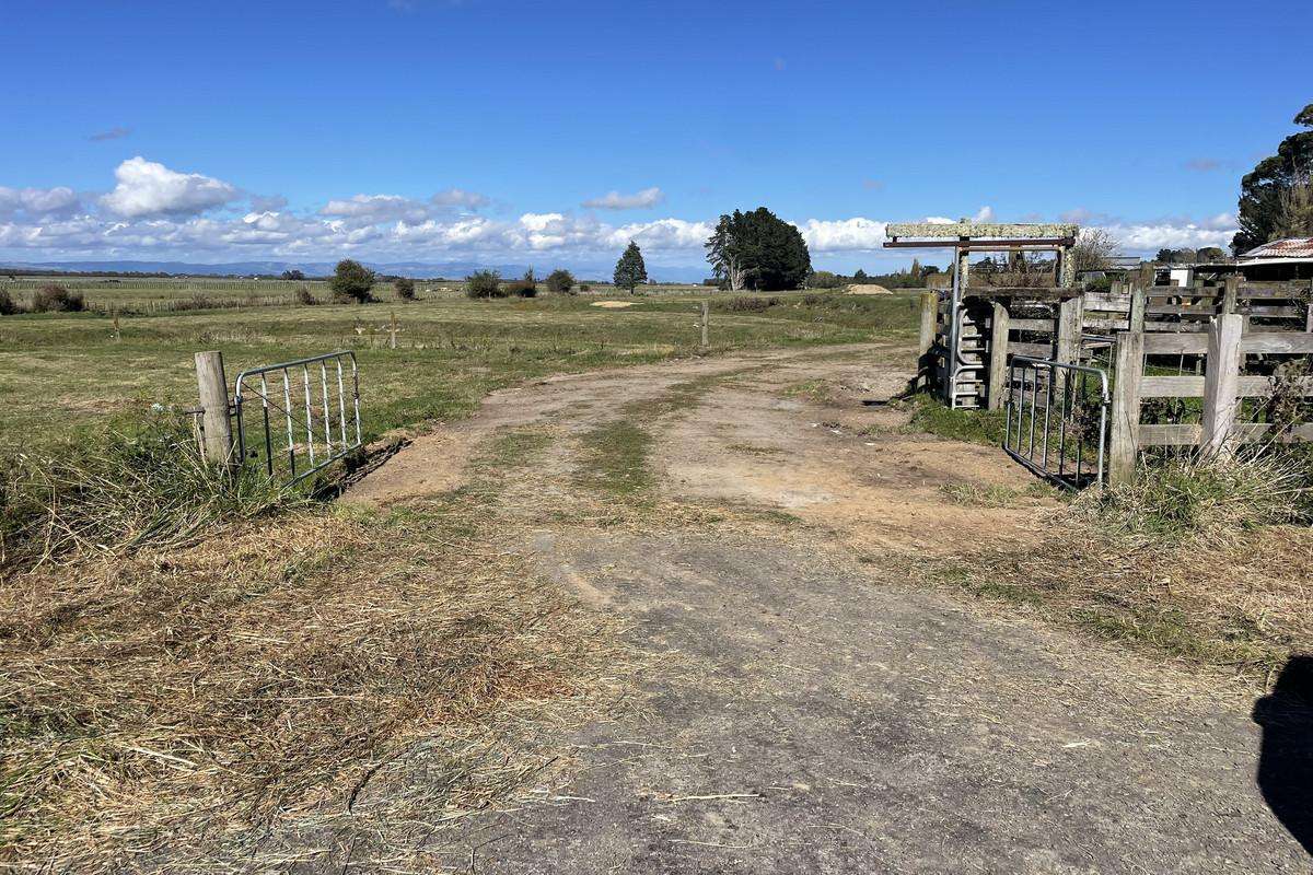20 Bell Road West_2
