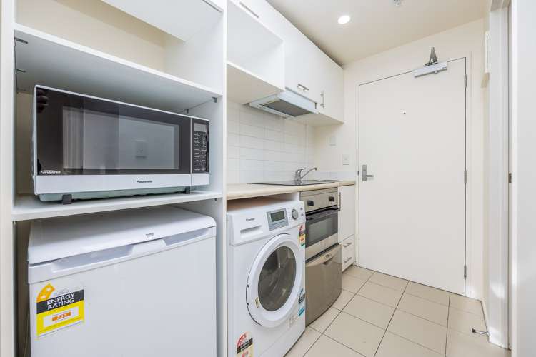 11g/23 Emily Place Auckland Central_17