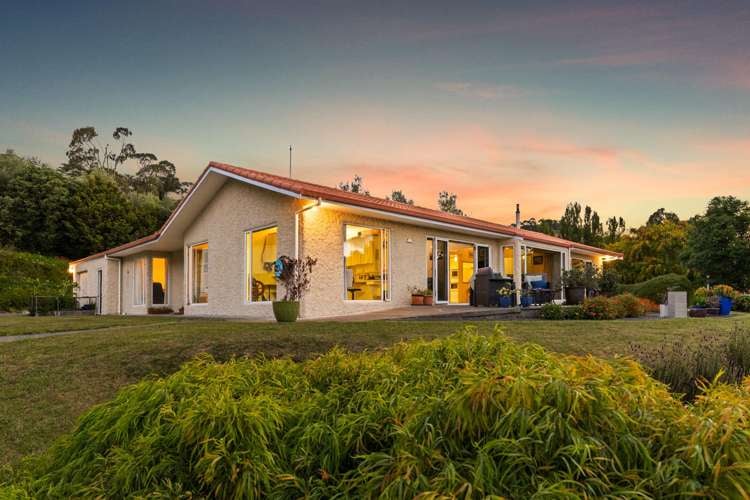 132 Lane Road Havelock North_13