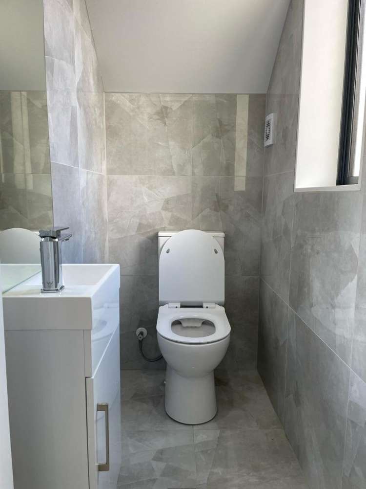 C/4 Carolyn St 10685_12