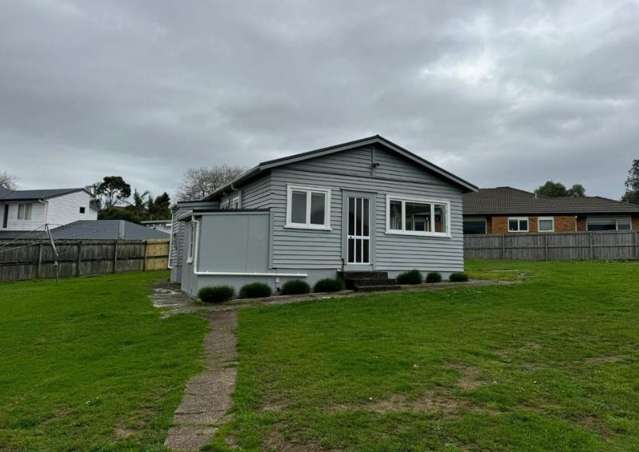 Opportunity Knocks: 1,284m2 approx Flat Sunny Site