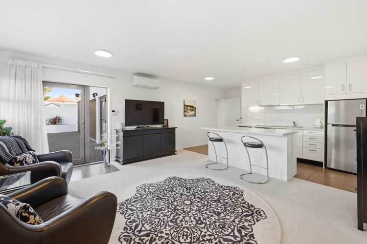 670 Papamoa Beach Road Papamoa Beach_32