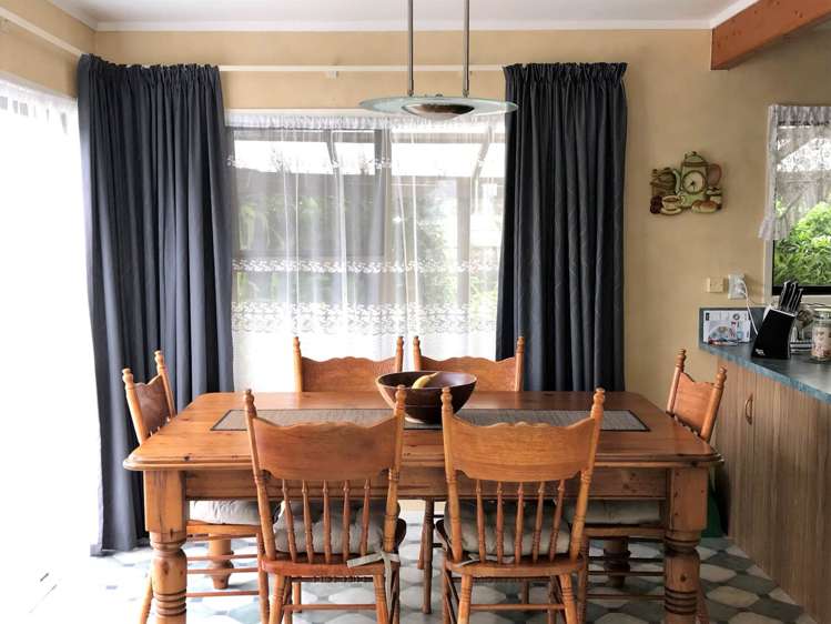 46 Eureka Place Parahaki_8