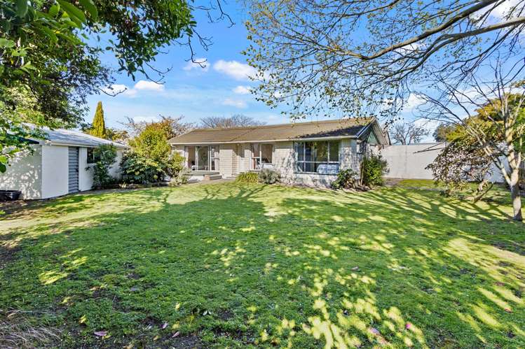 7 Loreto Place Hornby_11