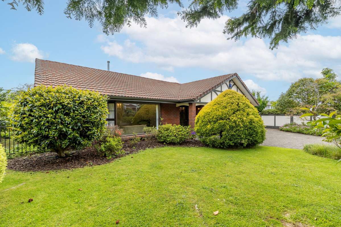 19 Ellerslie Avenue_0