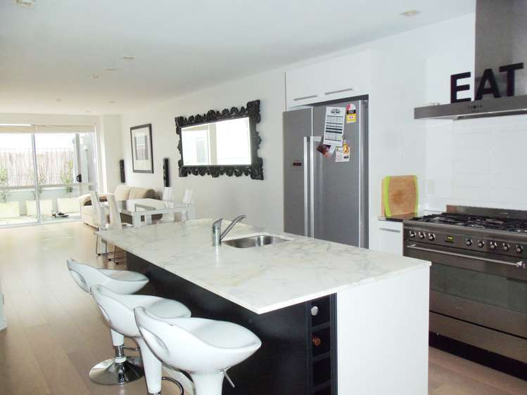 1h/10 Beaumont Street Auckland Central_6