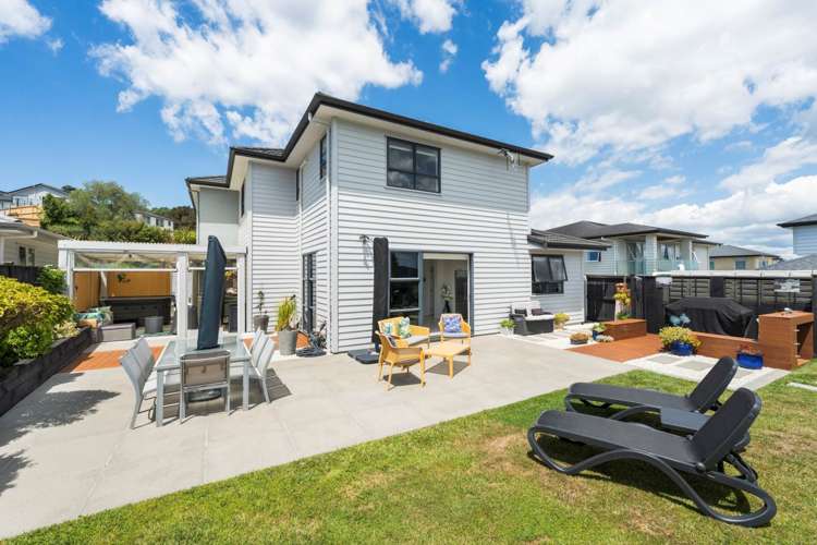 26 Mackay Drive Greenhithe_1