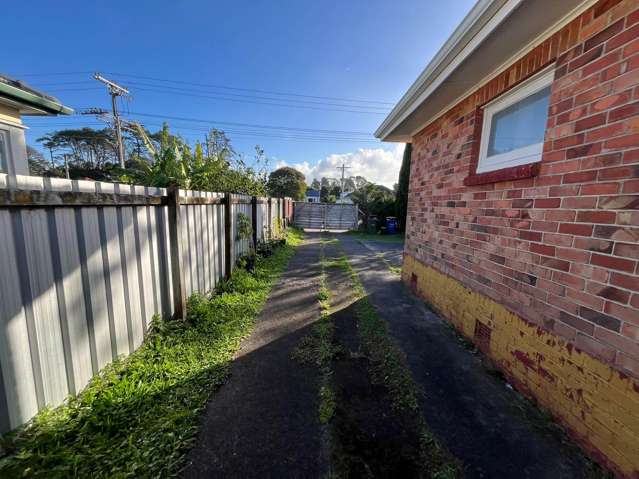 98 Portage Road New Lynn_1
