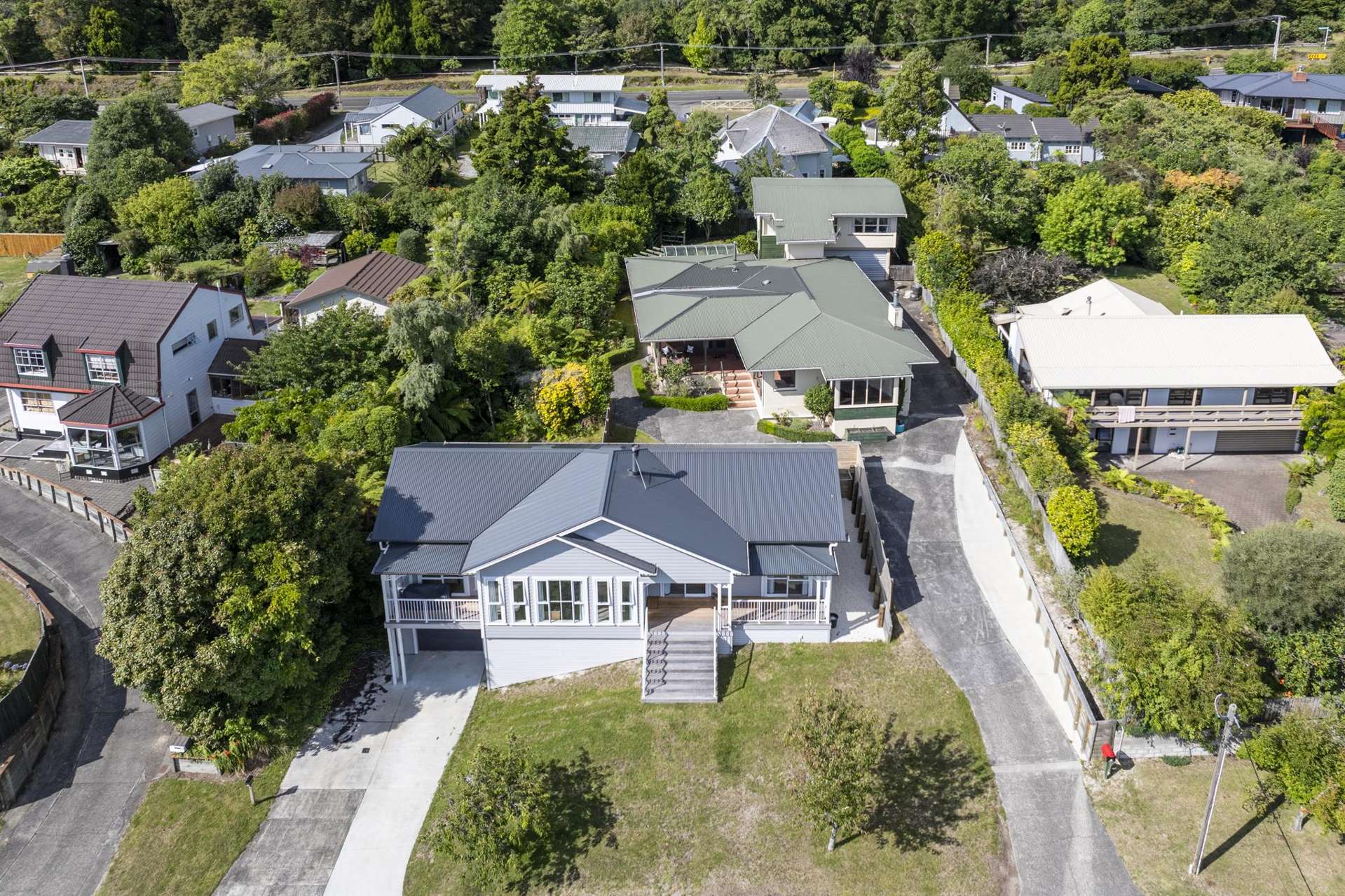 64 Chesham Avenue Waipahihi_0