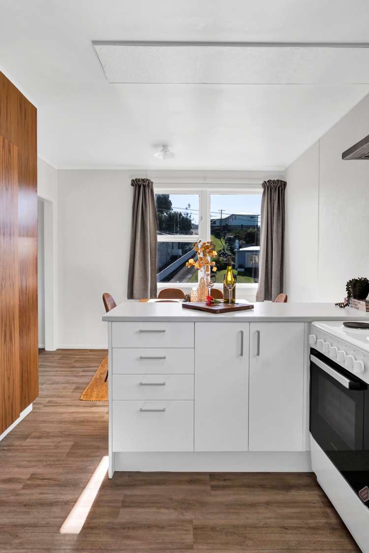 6 Wiremu Place Blagdon_34