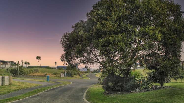 3 Kereru Place Māhia_18