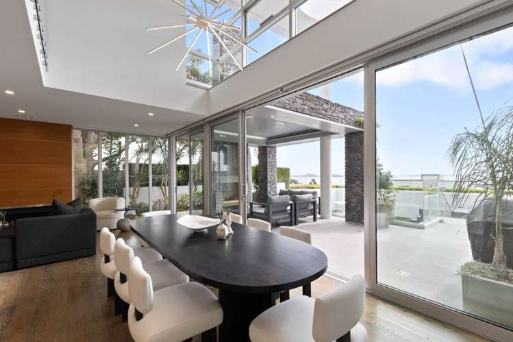 21 Benbow Street St Heliers_12