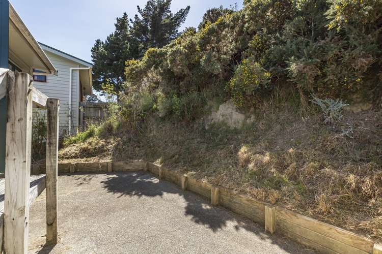 6 Mitika Way Strathmore Park_14