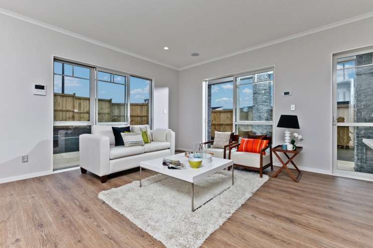 2 Ascension Crescent Orewa_13