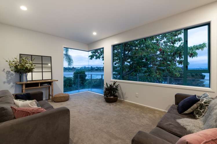 9 Bay Street Matua_12