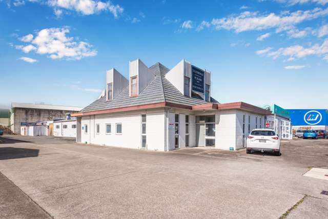 108 Cambridge Street South Levin_2