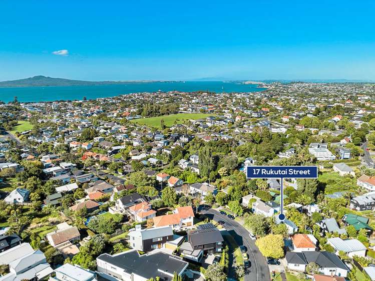 17 Rukutai Street Orakei_24