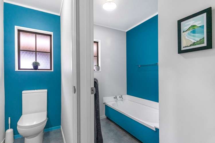 21 Greenfield Road Pollok_18